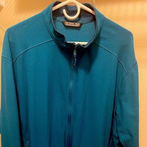 Men’s Arcteryx full zip sweatshirt
